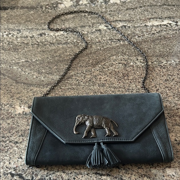 Ederra, Paris Handbags - Deep Forrest Green Eddera Leather Elephant Embellished Bag Purse